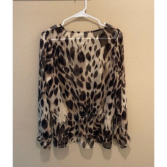 ARIAT Women’s  Sheer Brown Animal Print Blouse Elastic Cuff Waist Tunic Small - Picture 6 of 9
